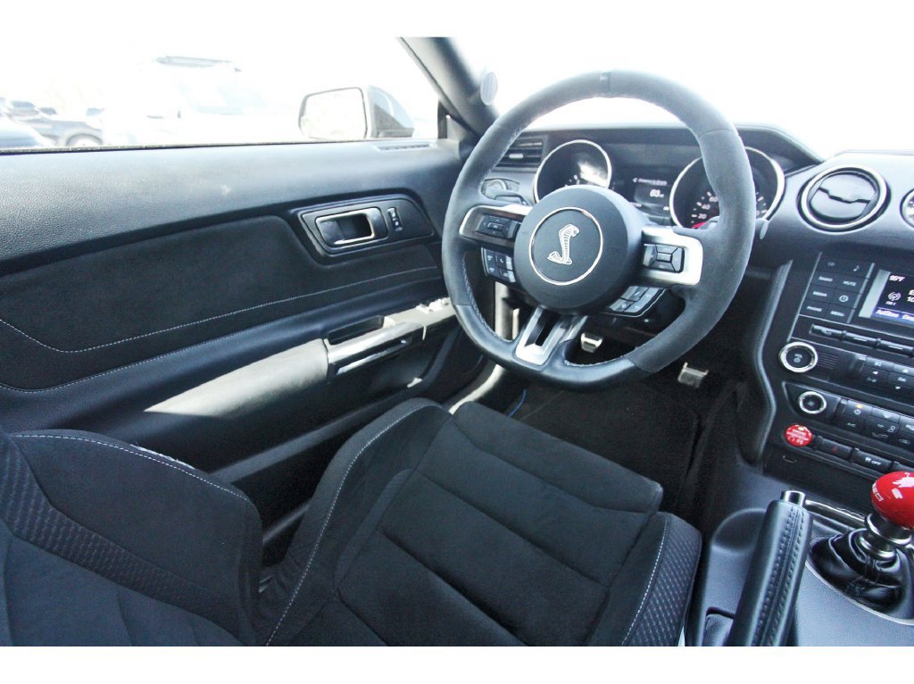 Used 2016 Ford Mustang Shelby GT350 w/ Track Package RWD image 10