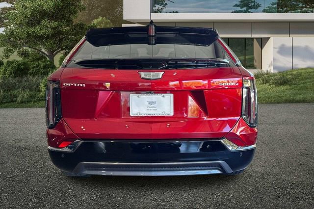 New 2026 Cadillac Optiq Sport 1 w/ LPO, Floor Liner Package image 5