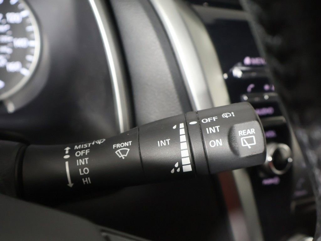 Used 2023 Nissan Murano SV w/ SV Midnight Edition Package AWD/4WD image 37