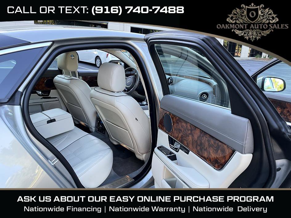 Used 2011 Jaguar XJ RWD image 15