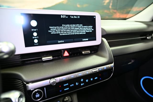 Used 2024 Hyundai Ioniq 5 Limited image 31