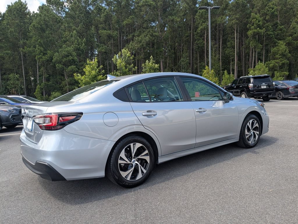 Used 2025 Subaru Legacy Premium AWD/4WD image 4