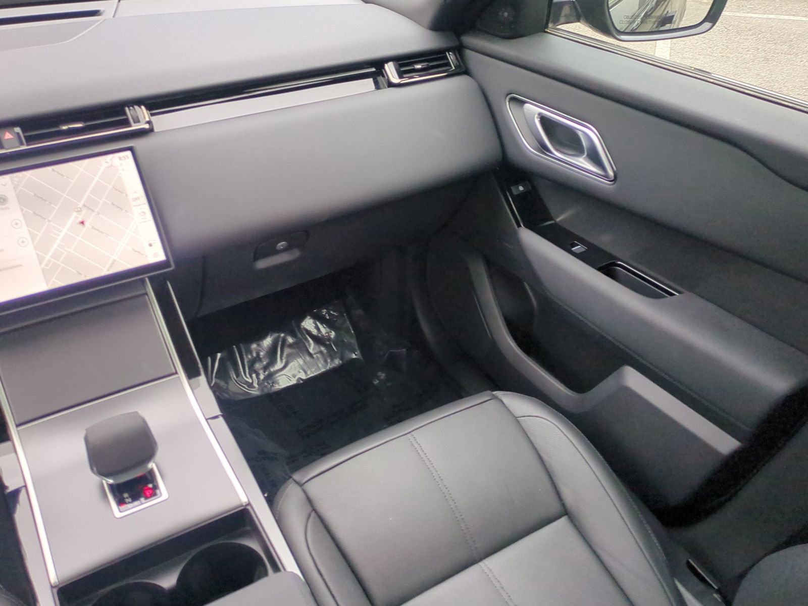 Used 2026 Land Rover Range Rover Velar S image 28