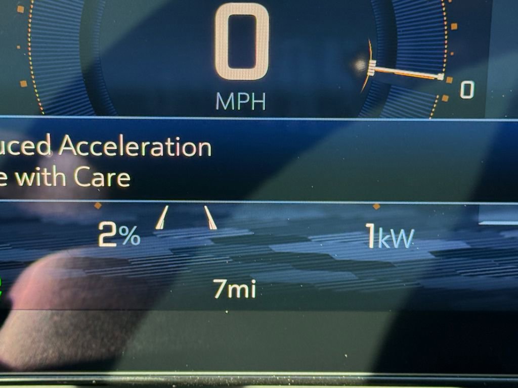 New 2026 Chevrolet Equinox EV LT image 18