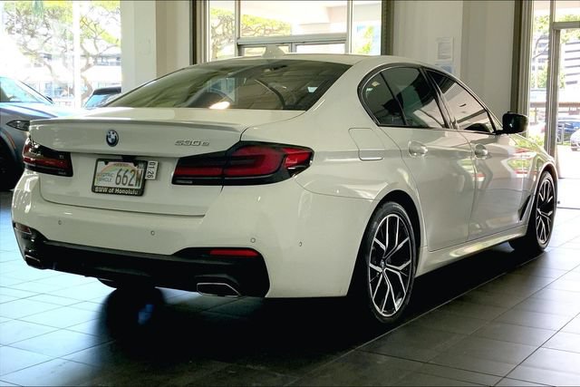 Used 2023 BMW 530e w/ M Sport Package RWD image 6