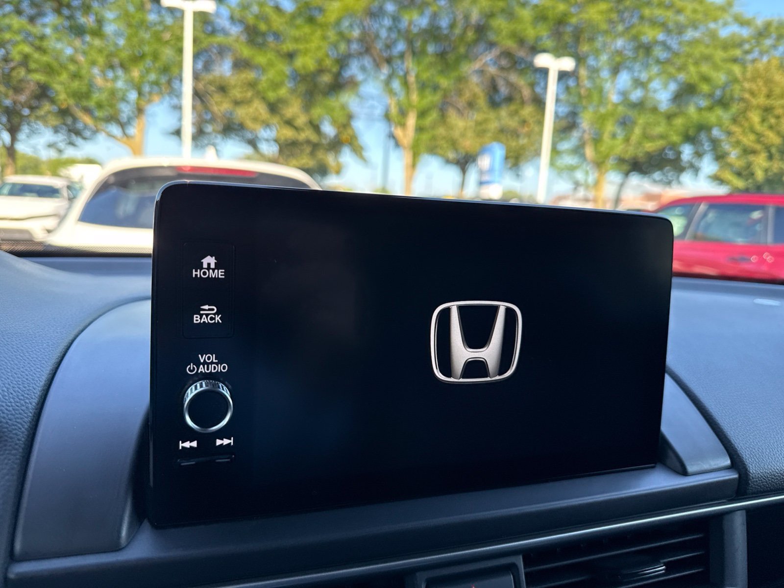 Certified 2025 Honda Pilot EX-L image 30