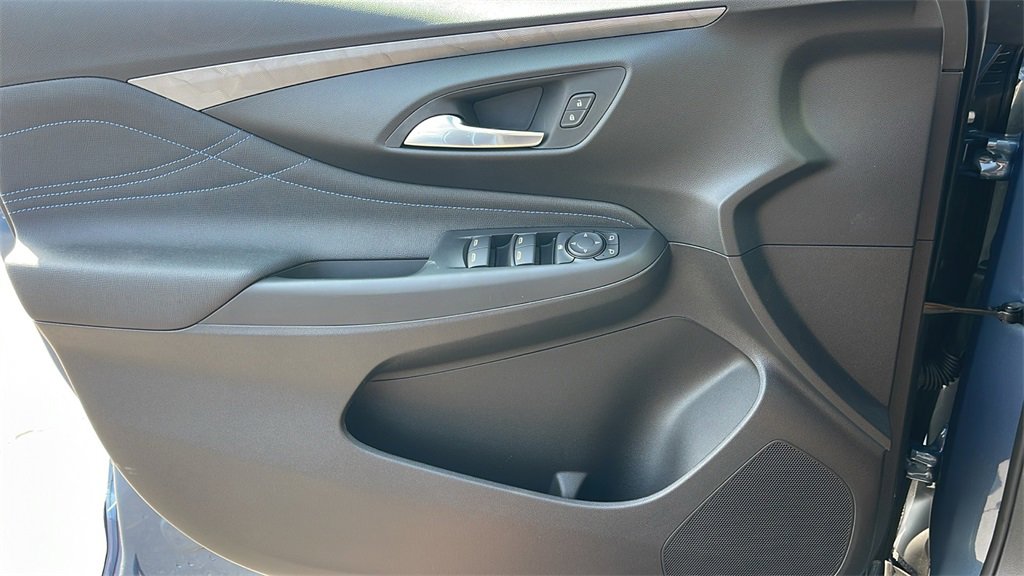 New 2025 Buick Envista Sport Touring w/ Convenience I Package image 25