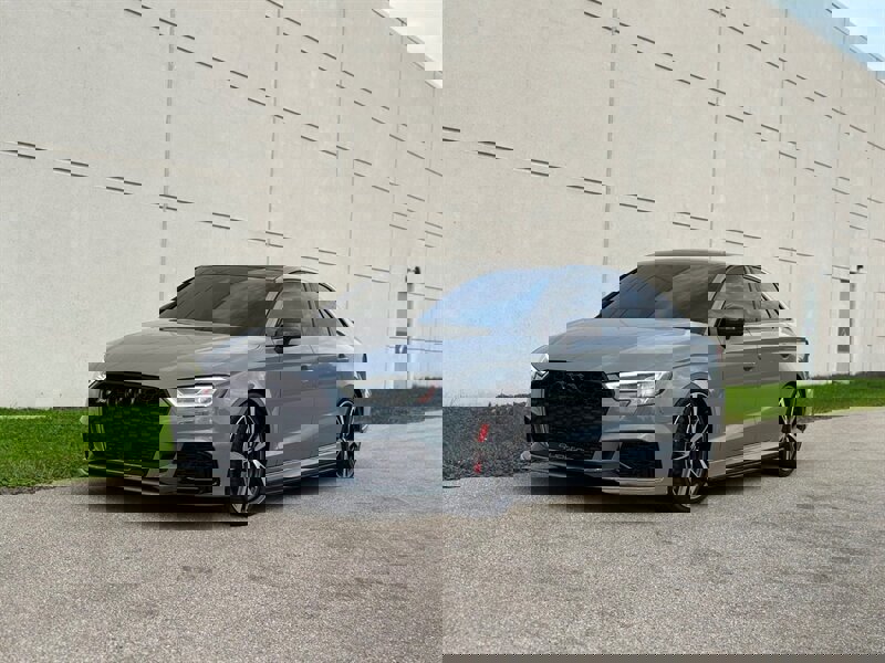 Used 2018 Audi RS 3 image 3