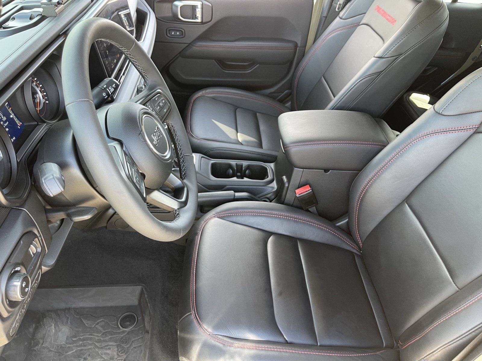 Used 2025 Jeep Gladiator Rubicon AWD/4WD image 20