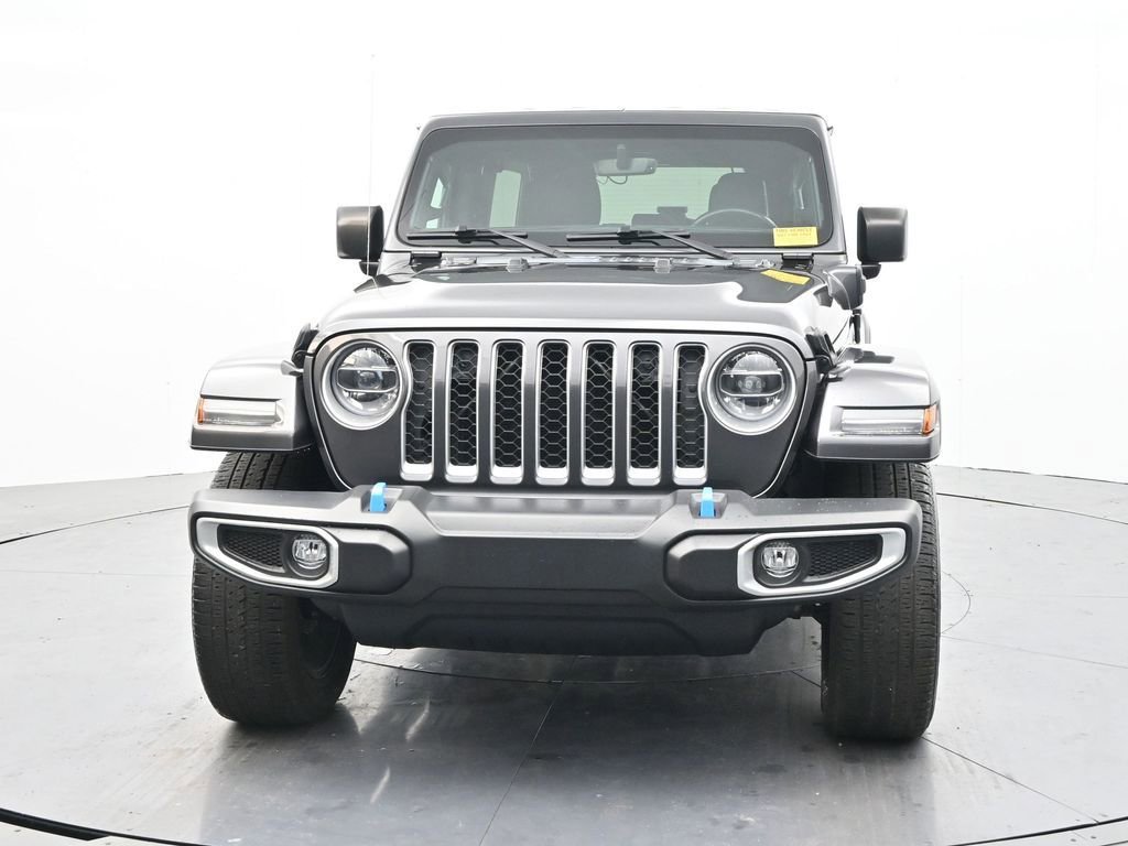 Used 2022 Jeep Wrangler Unlimited Sahara image 2