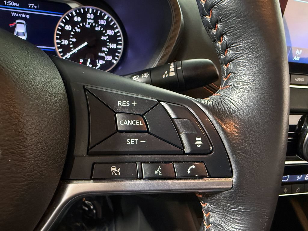 Certified 2023 Nissan Sentra SR w/ Midnight Edition Package FWD image 29