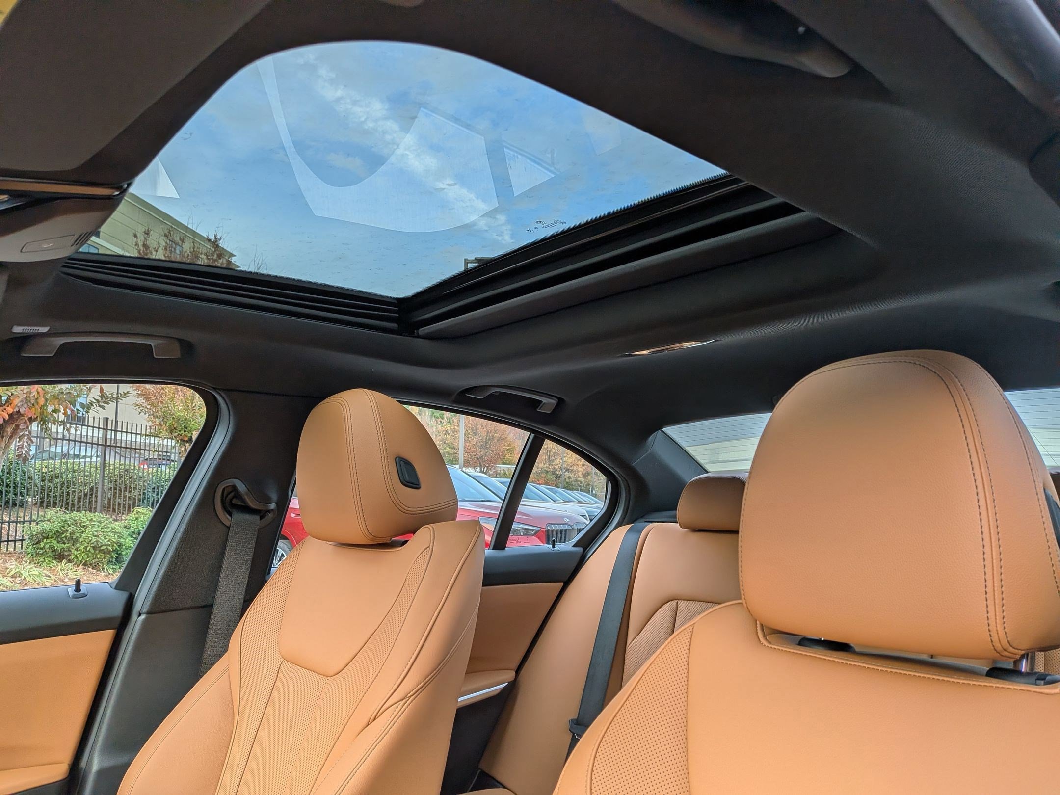 New 2026 BMW 330i xDrive Sedan w/ M Sport Package image 17