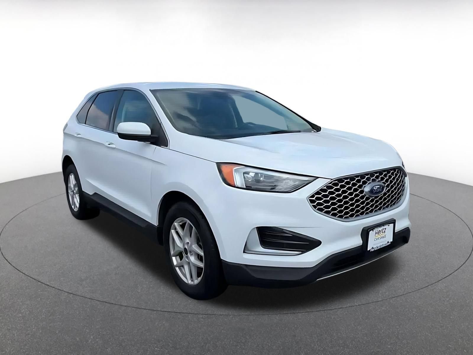 Used 2024 Ford Edge SEL AWD/4WD image 3