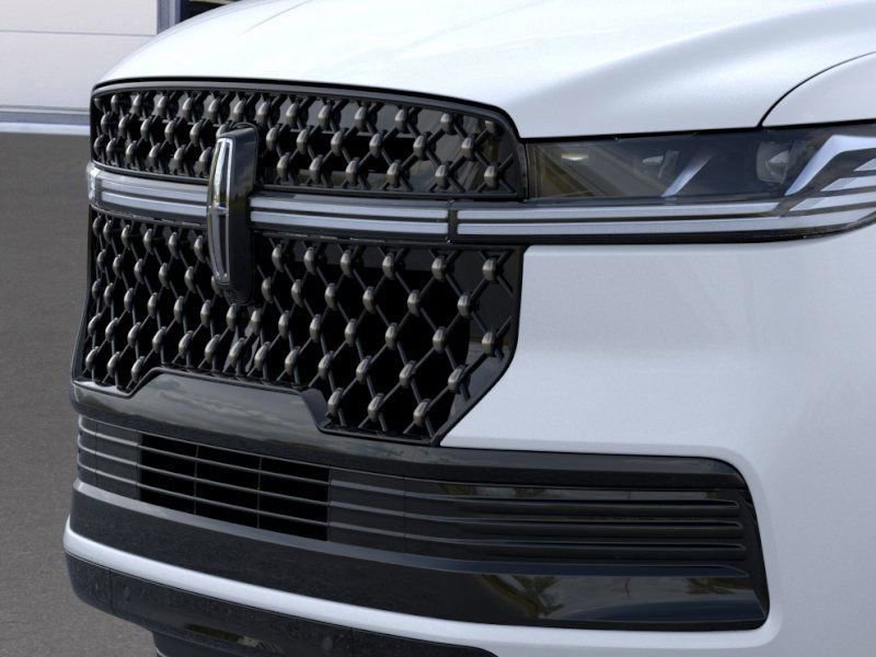 New 2025 Lincoln Navigator L Black Label image 17