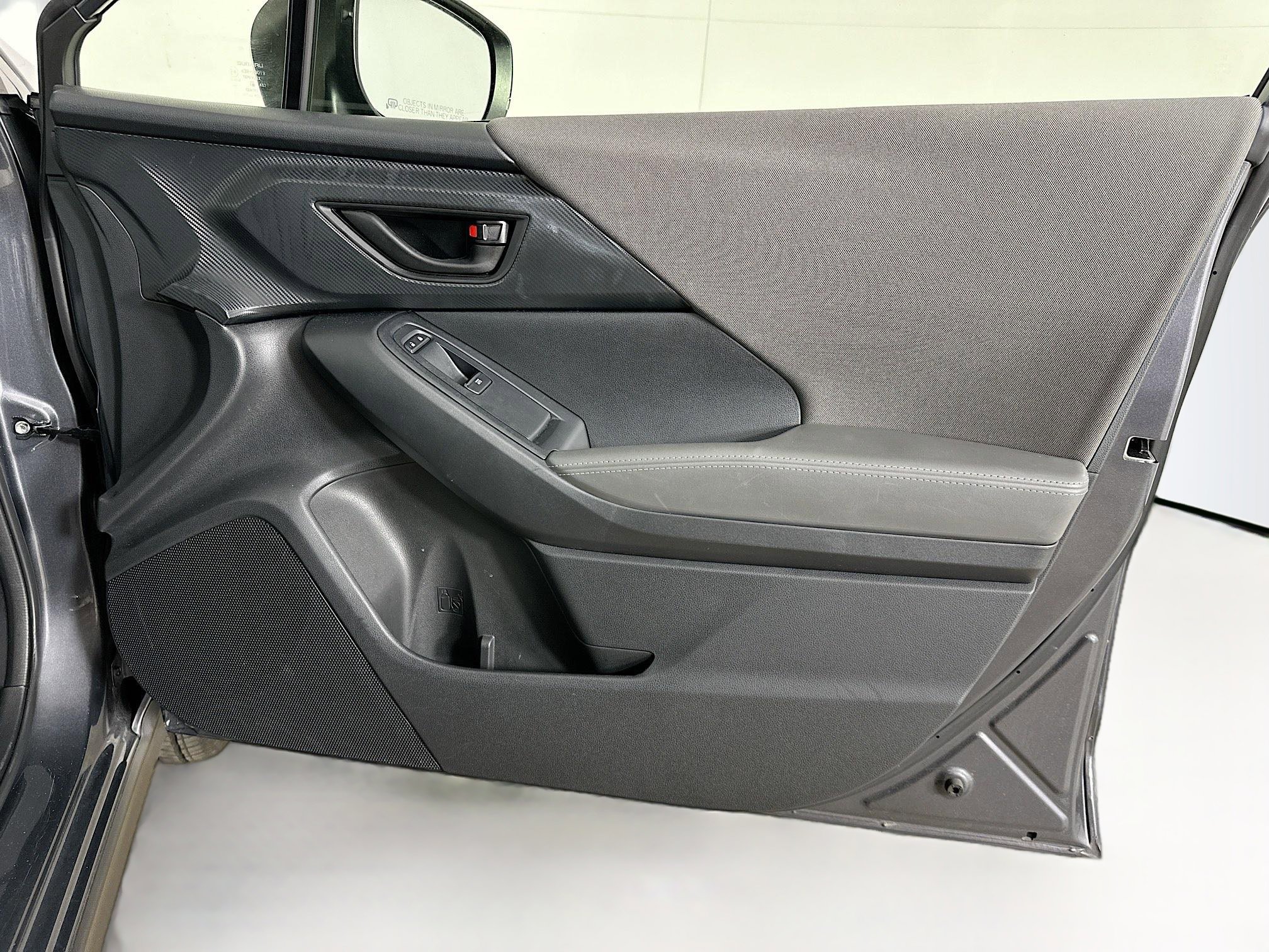 Used 2024 Subaru Crosstrek 2.0i Premium image 31