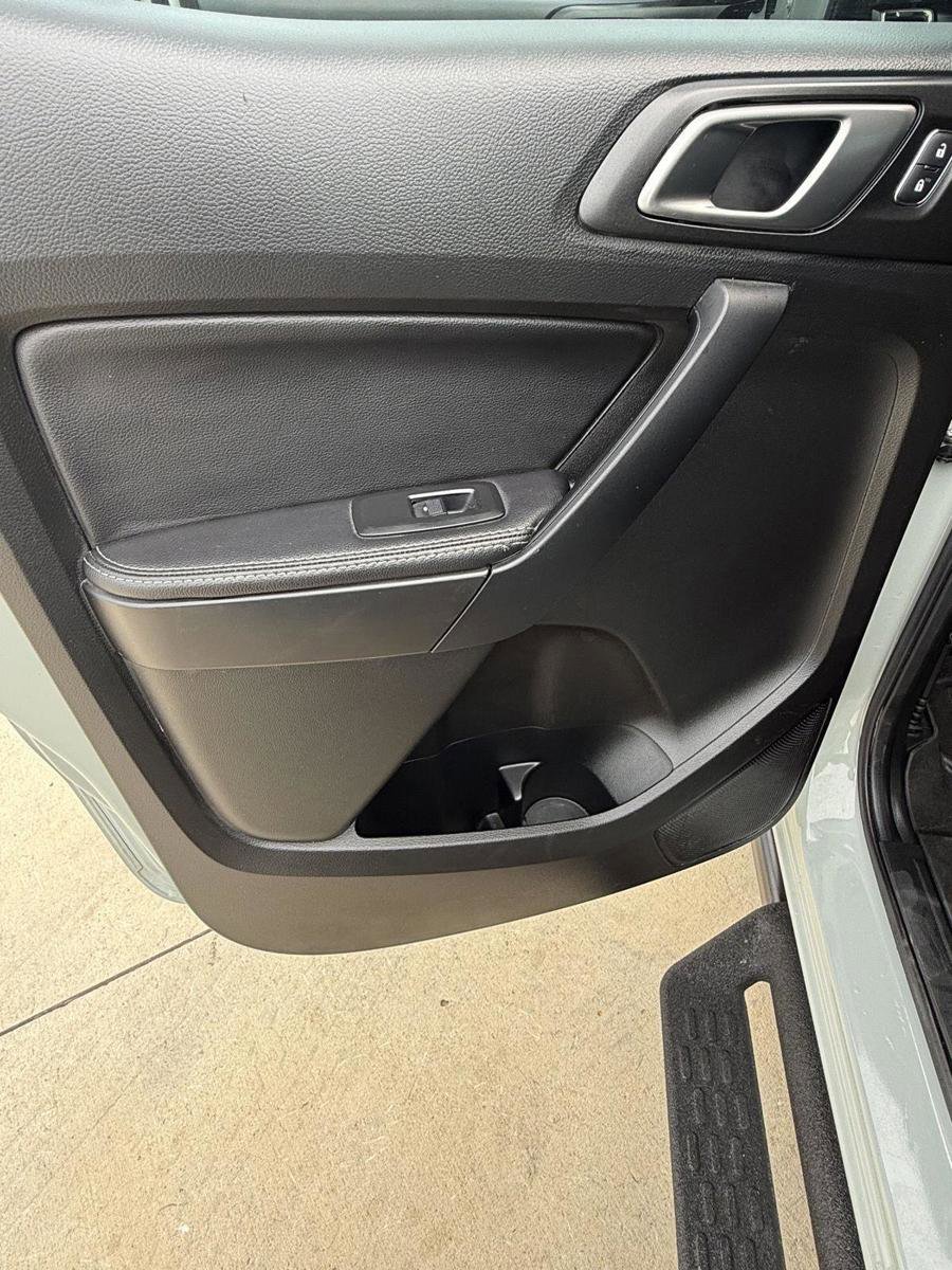 Used 2021 Ford Ranger Lariat w/ Tremor Off-Road Package image 12