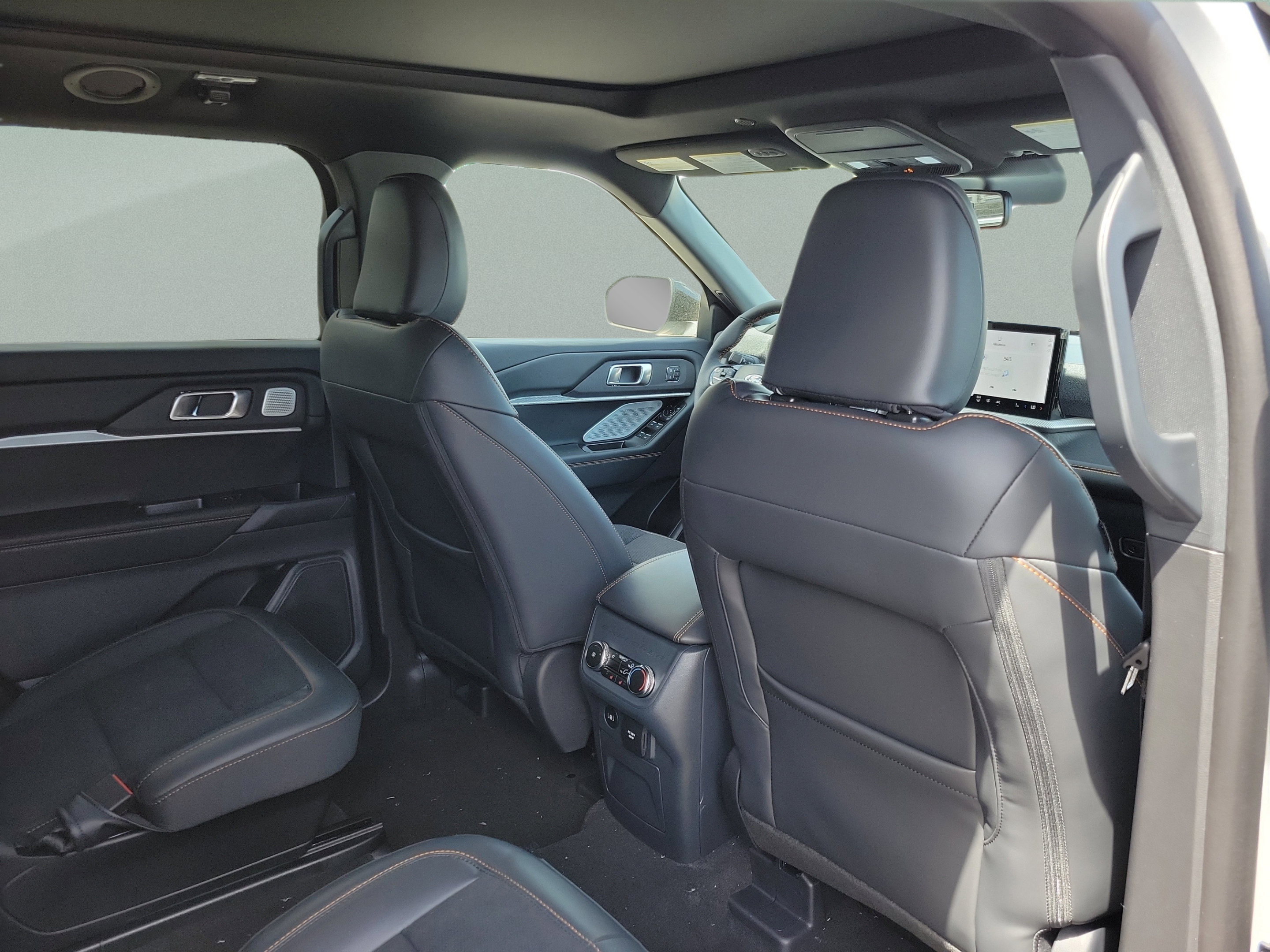 New 2026 Ford Explorer Tremor w/ Tremor Ultimate Package AWD/4WD image 27