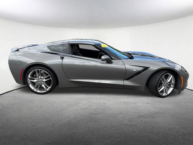 Used 2016 Chevrolet Corvette Stingray Coupe w/ 2LT Preferred Equipment Group RWD image 15