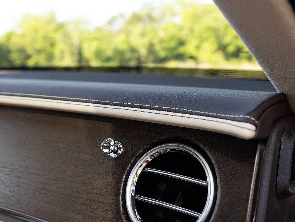 New 2026 Bentley Flying Spur Plug-In Hybrid AWD/4WD image 75