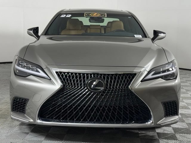 Used 2022 Lexus LS 500 w/ Accessory Package (Z2) RWD image 12