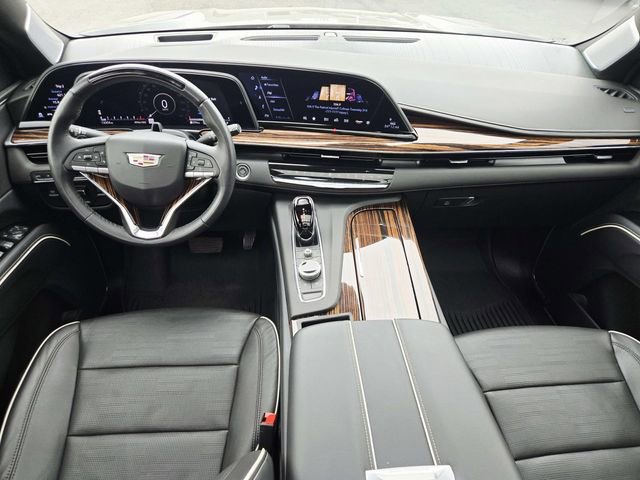 Used 2024 Cadillac Escalade Premium Luxury w/ Performance Package image 7