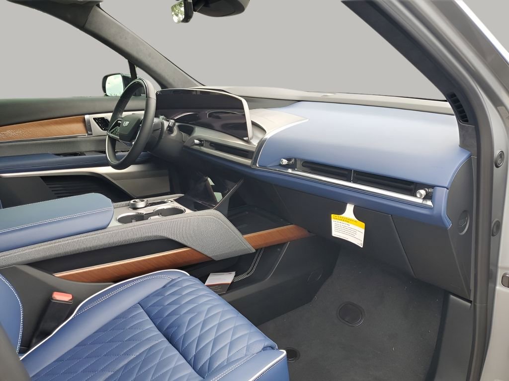 New 2026 Cadillac Vistiq Premium Luxury image 14