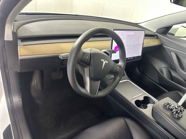 Used 2021 Tesla Model 3 Standard Range Plus image 13