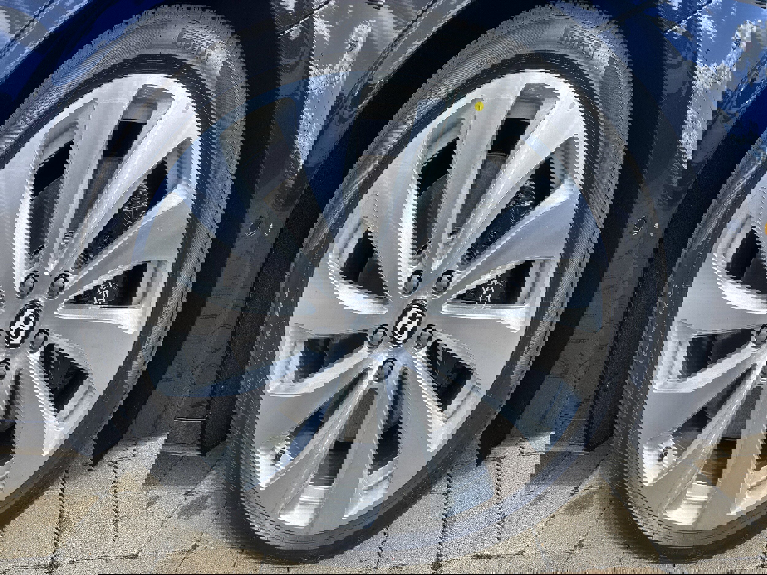 New 2026 Bentley Continental GTC image 12