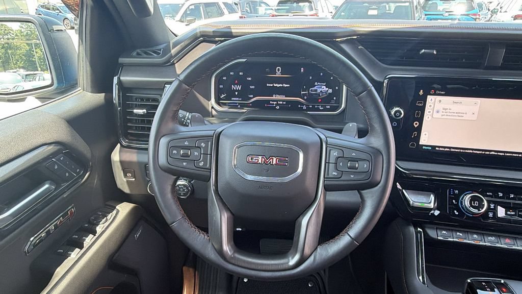 Used 2022 GMC Sierra 1500 AT4 w/ AT4 Premium Package AWD/4WD image 13