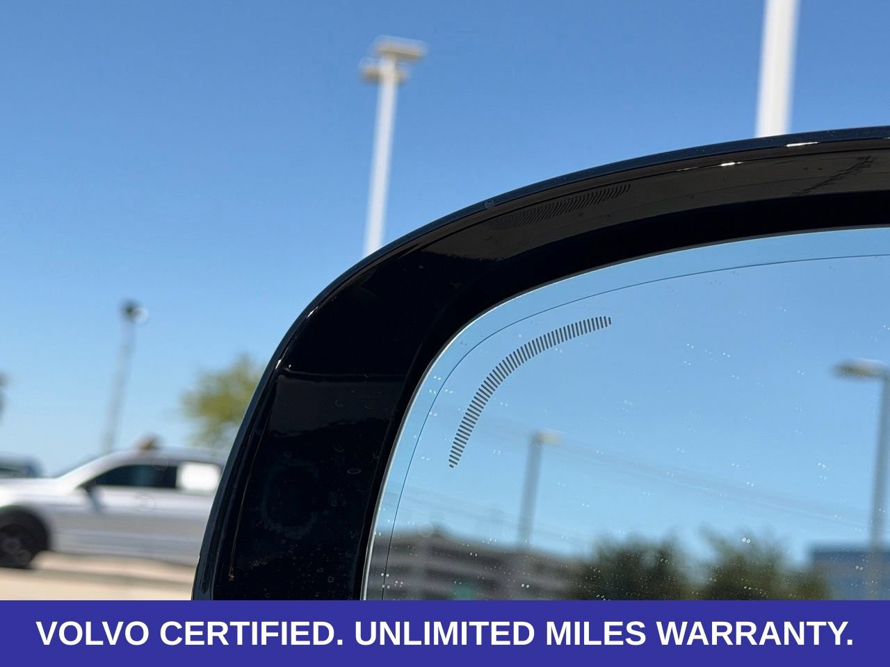 Certified 2024 Volvo XC60 T8 Ultimate w/ Protection Package Premier AWD/4WD image 12