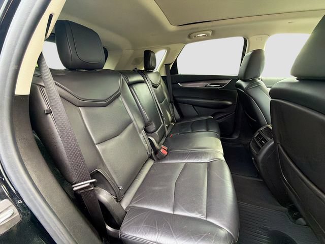 Used 2019 Cadillac XT5 Luxury w/ LPO, Black Ice Package AWD/4WD image 27