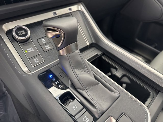 Used 2025 Lexus GX 550 w/ Cold Area Package image 27