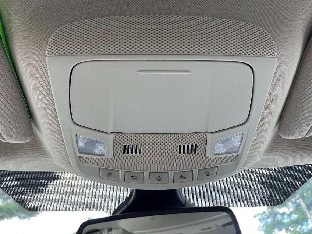 Used 2024 Ford Edge Titanium image 27