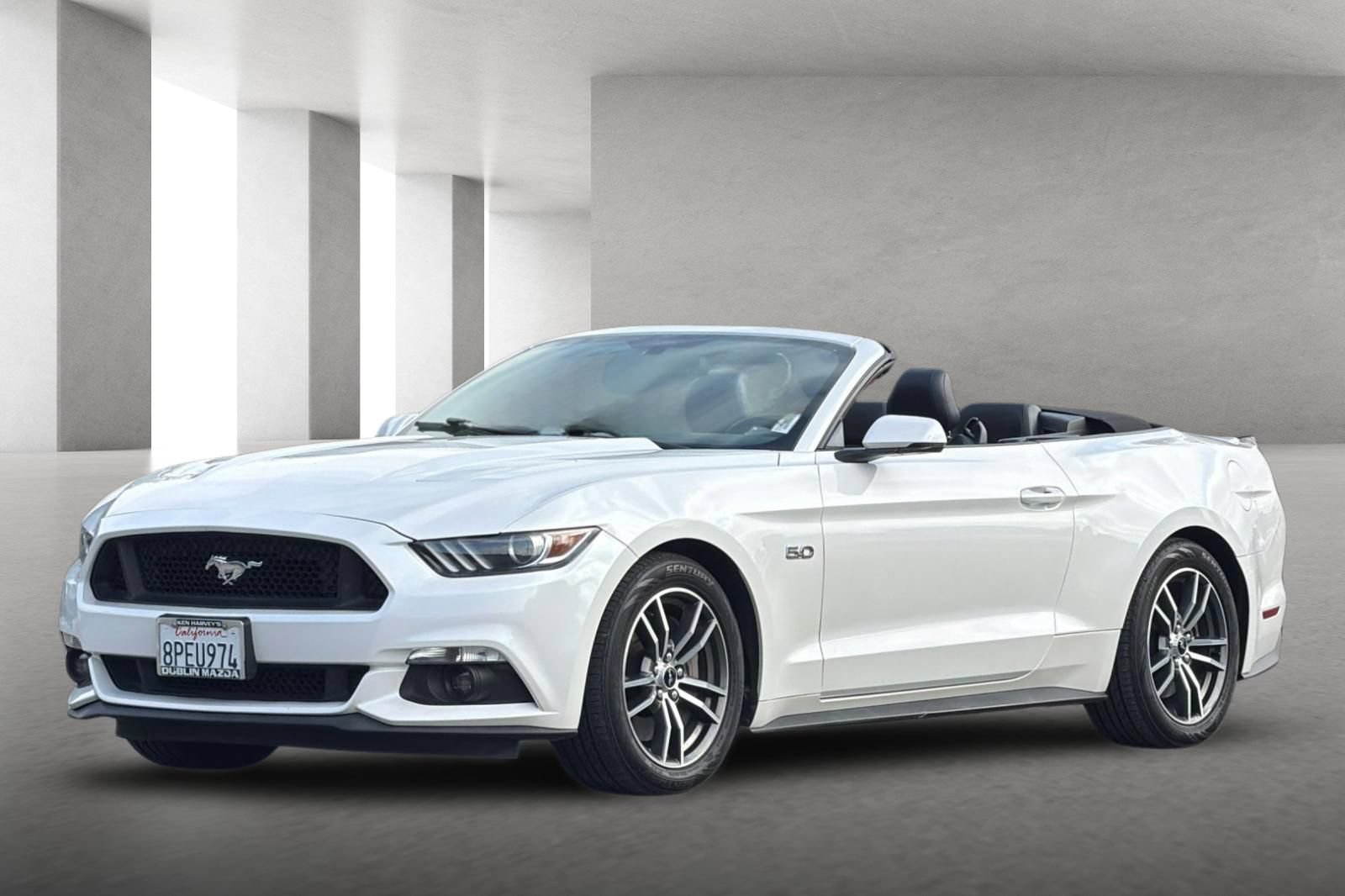 Used 2017 Ford Mustang GT Premium w/ Equipment Group 401A RWD image 8