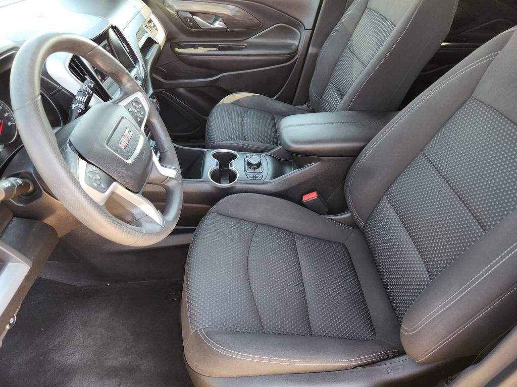 Used 2022 GMC Terrain SLE w/ Driver Convenience Package image 18