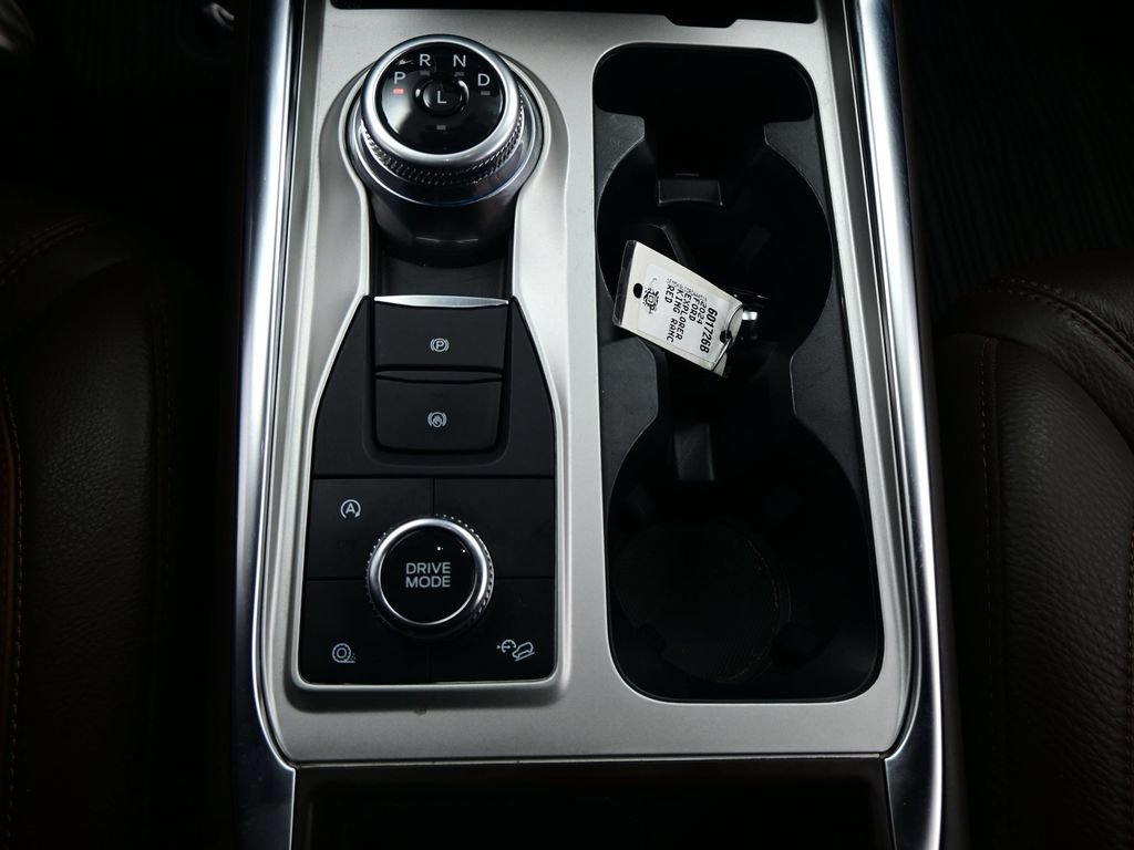 Used 2024 Ford Explorer King Ranch w/ Technology Package AWD/4WD image 20
