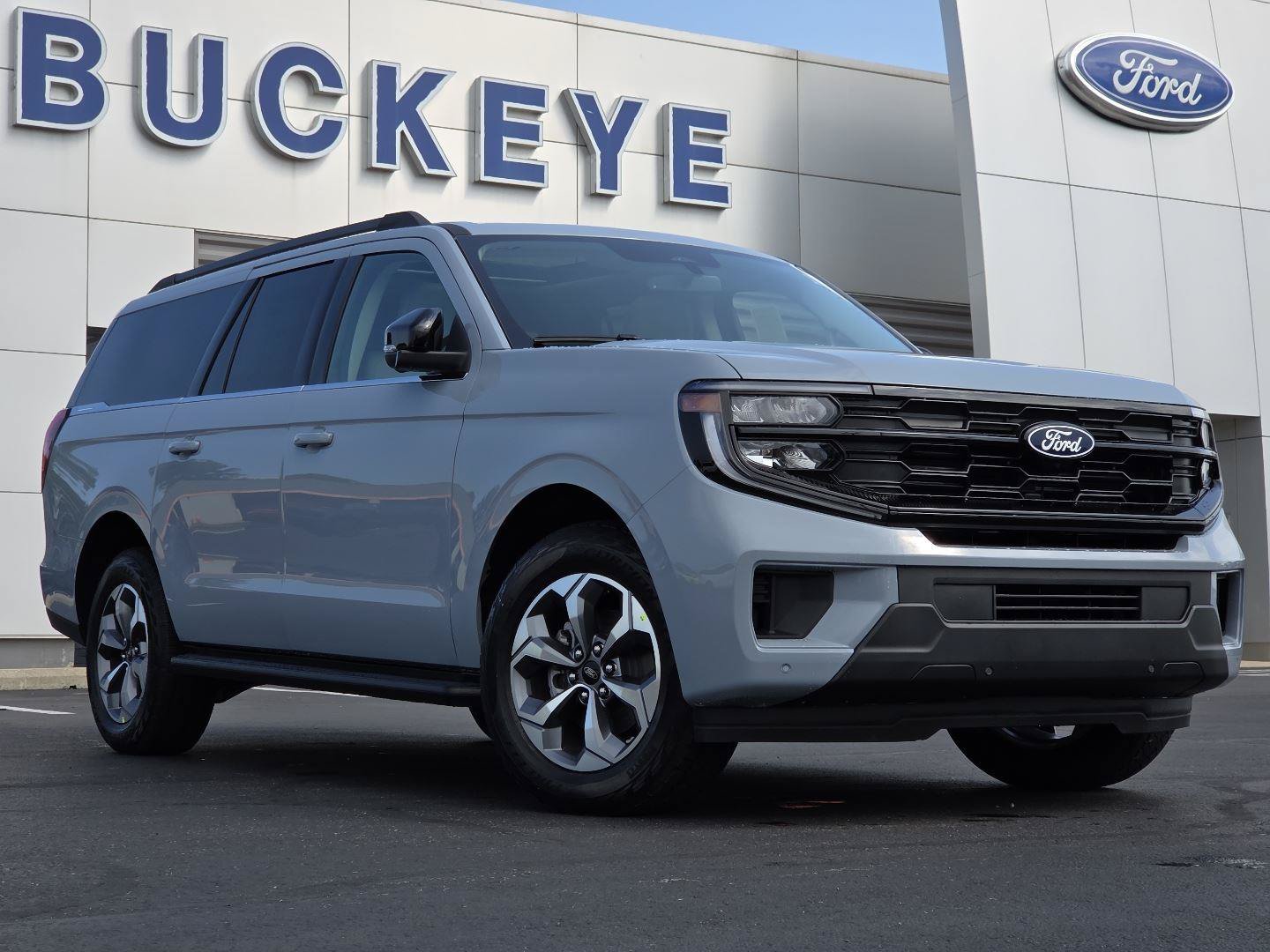 New 2027 Ford Expedition Max Active AWD/4WD image 2