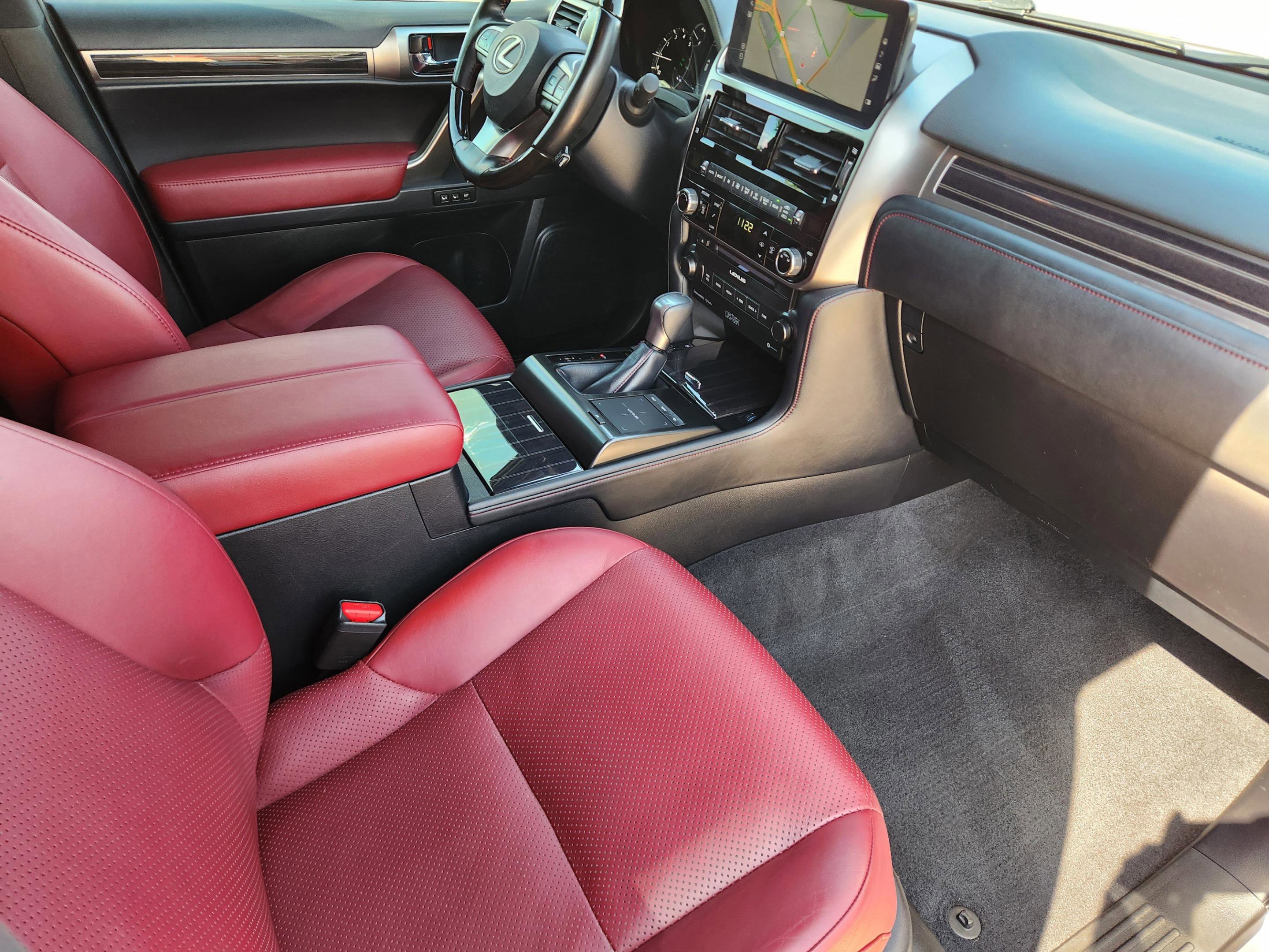 Used 2022 Lexus GX 460 Luxury w/ Off Road Package image 31