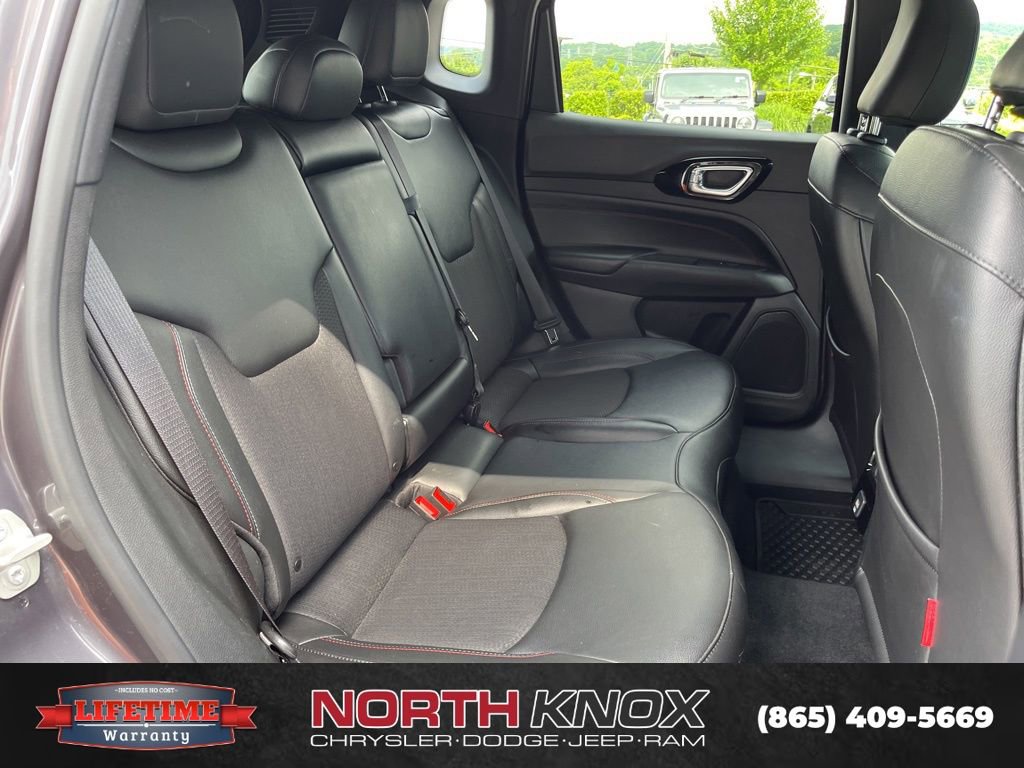 Used 2024 Jeep Compass Trailhawk AWD/4WD image 23