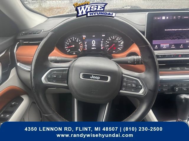 Used 2022 Jeep Compass Limited AWD/4WD image 16