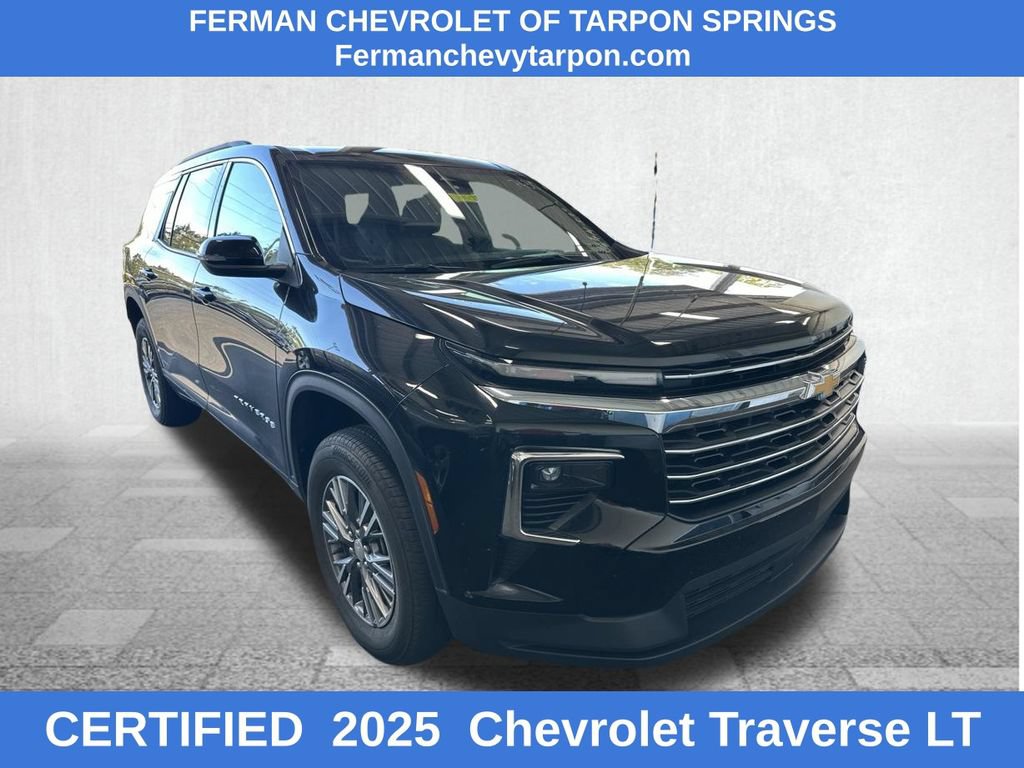 Used 2025 Chevrolet Traverse LT FWD image 1