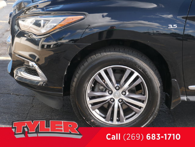 Used 2017 INFINITI QX60 Luxe AWD/4WD image 45