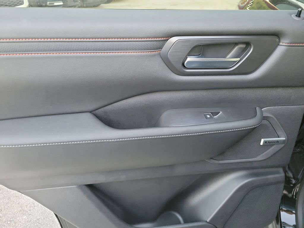 New 2025 Nissan Armada PRO-4X image 17