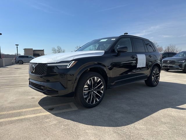 New 2026 Volvo XC90 B6 Ultra w/ Lounge Package image 3