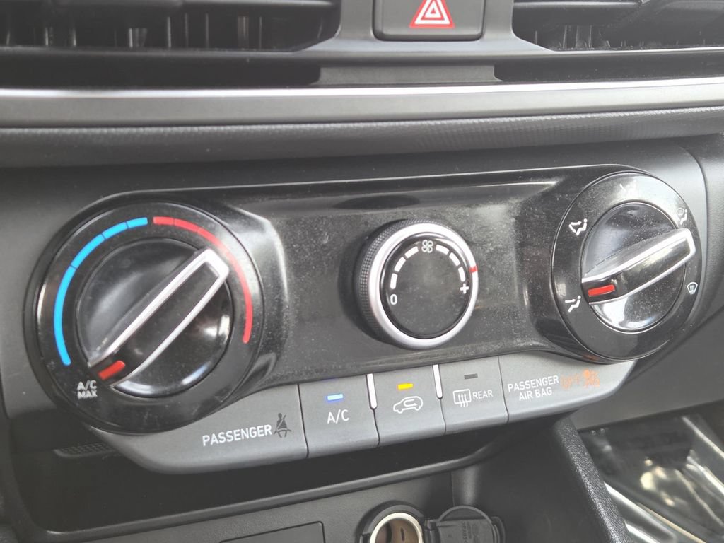 Used 2023 Hyundai Kona SEL FWD image 27