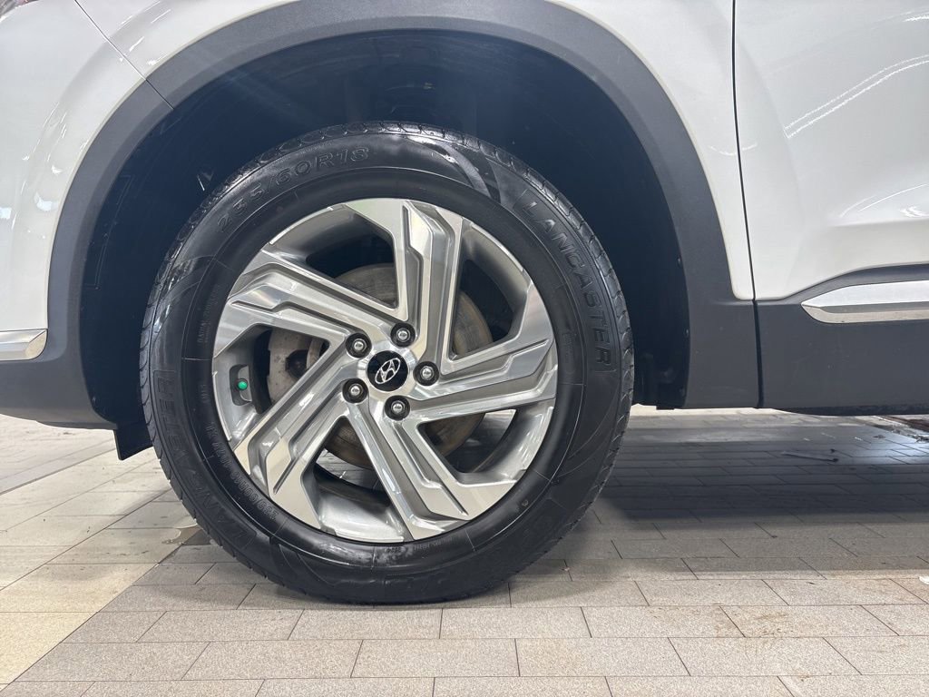 Used 2022 Hyundai Santa Fe SEL w/ Convenience Package image 29