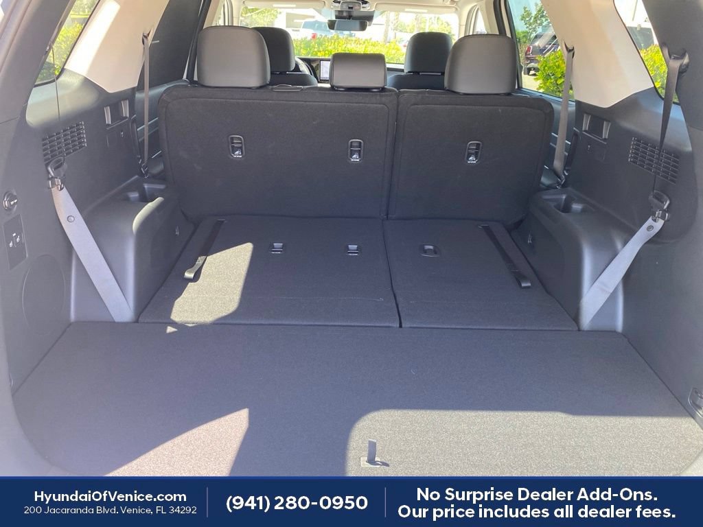 Certified 2025 Hyundai Palisade SEL FWD image 25
