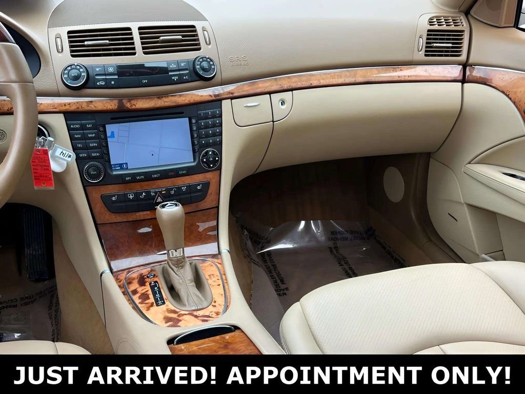 Used 2008 Mercedes-Benz E 350 4MATIC Sedan image 20