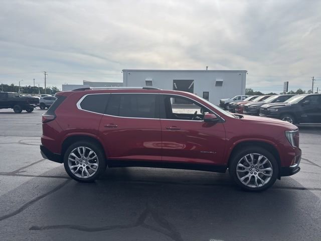 Used 2025 GMC Acadia Denali w/ Super Cruise Package FWD image 9