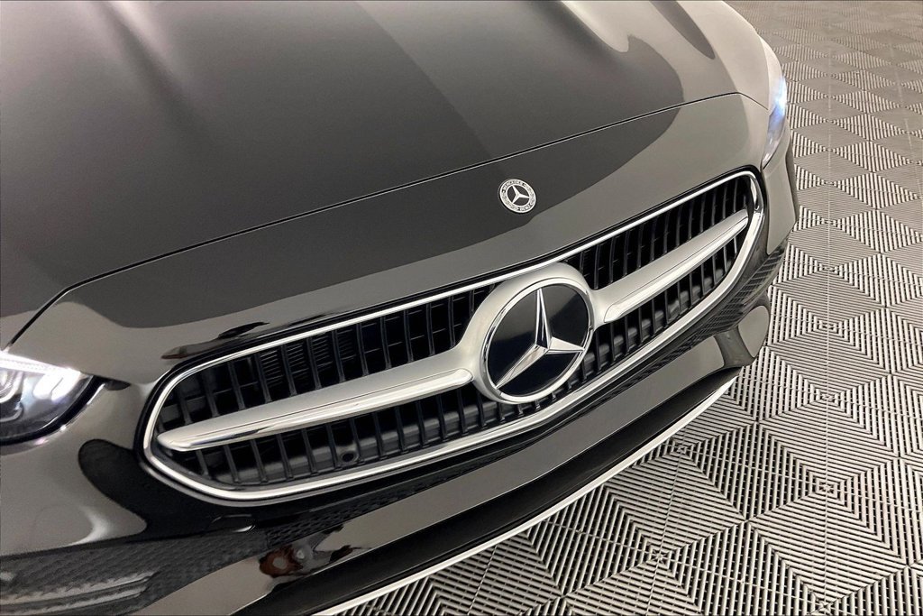 Certified 2025 Mercedes-Benz C 300 4MATIC Sedan image 22